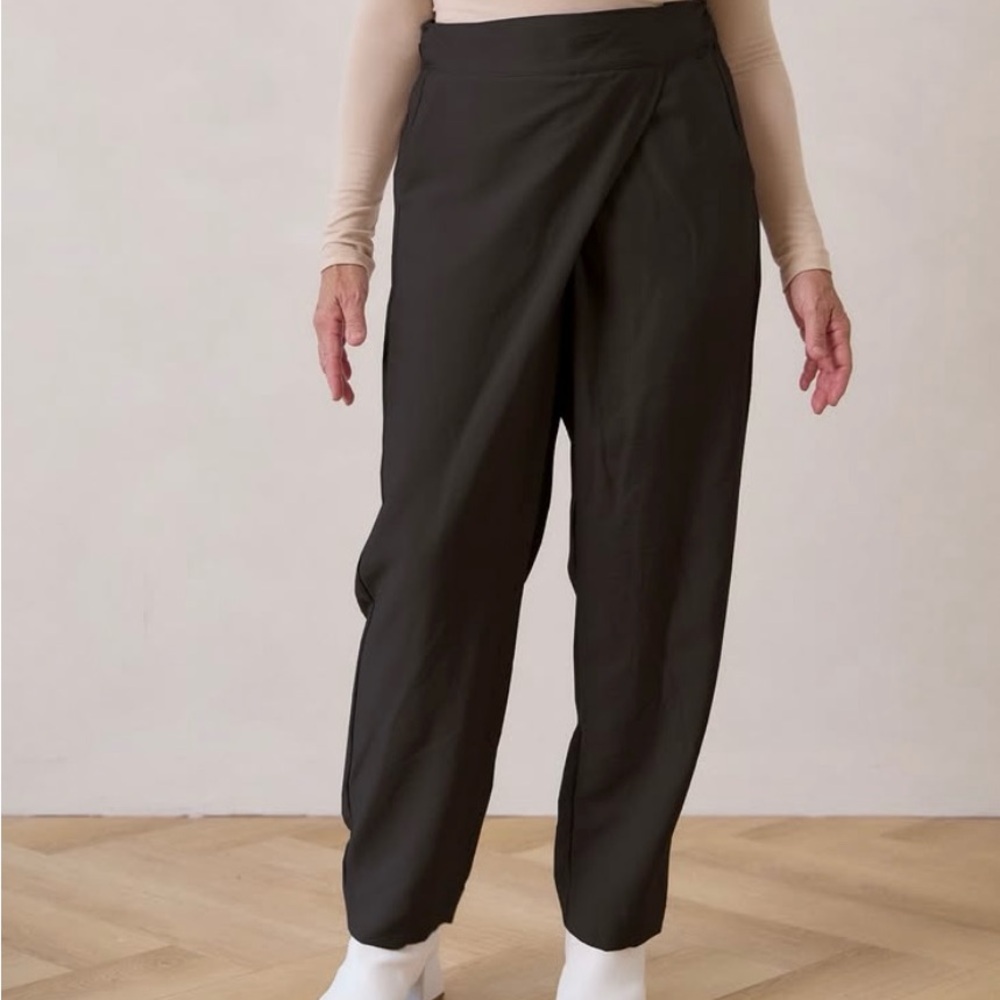 Made in Canada Eva pants Free Label